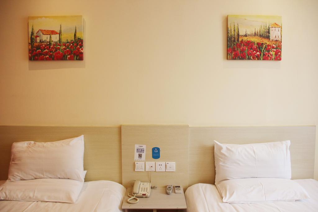 Hanting Express Shanghai Songjiang North Renmin Road الغرفة الصورة