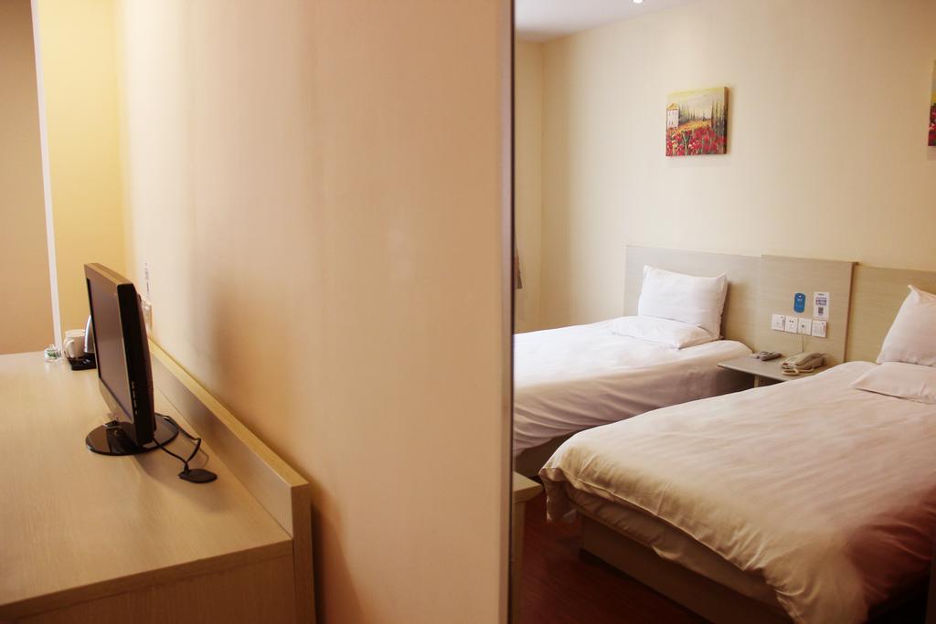 Hanting Express Shanghai Songjiang North Renmin Road الغرفة الصورة